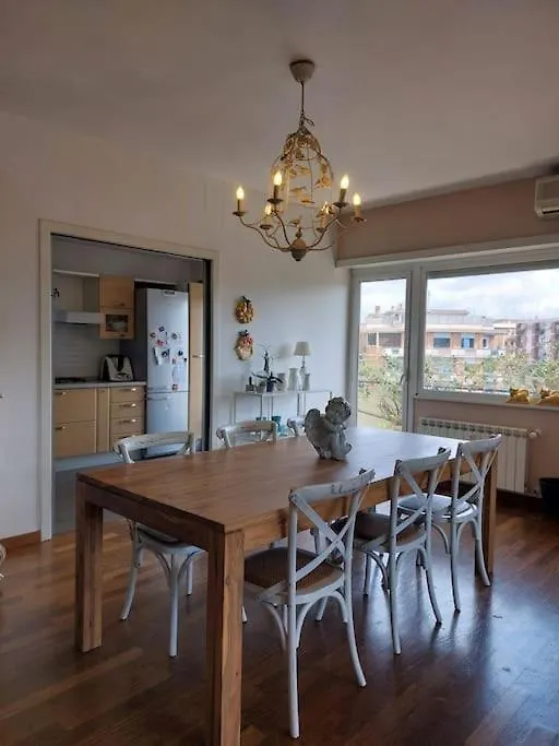 Apartment Luminoso Appartamento Vista San Pietro Con Terrazzo Rome Italy